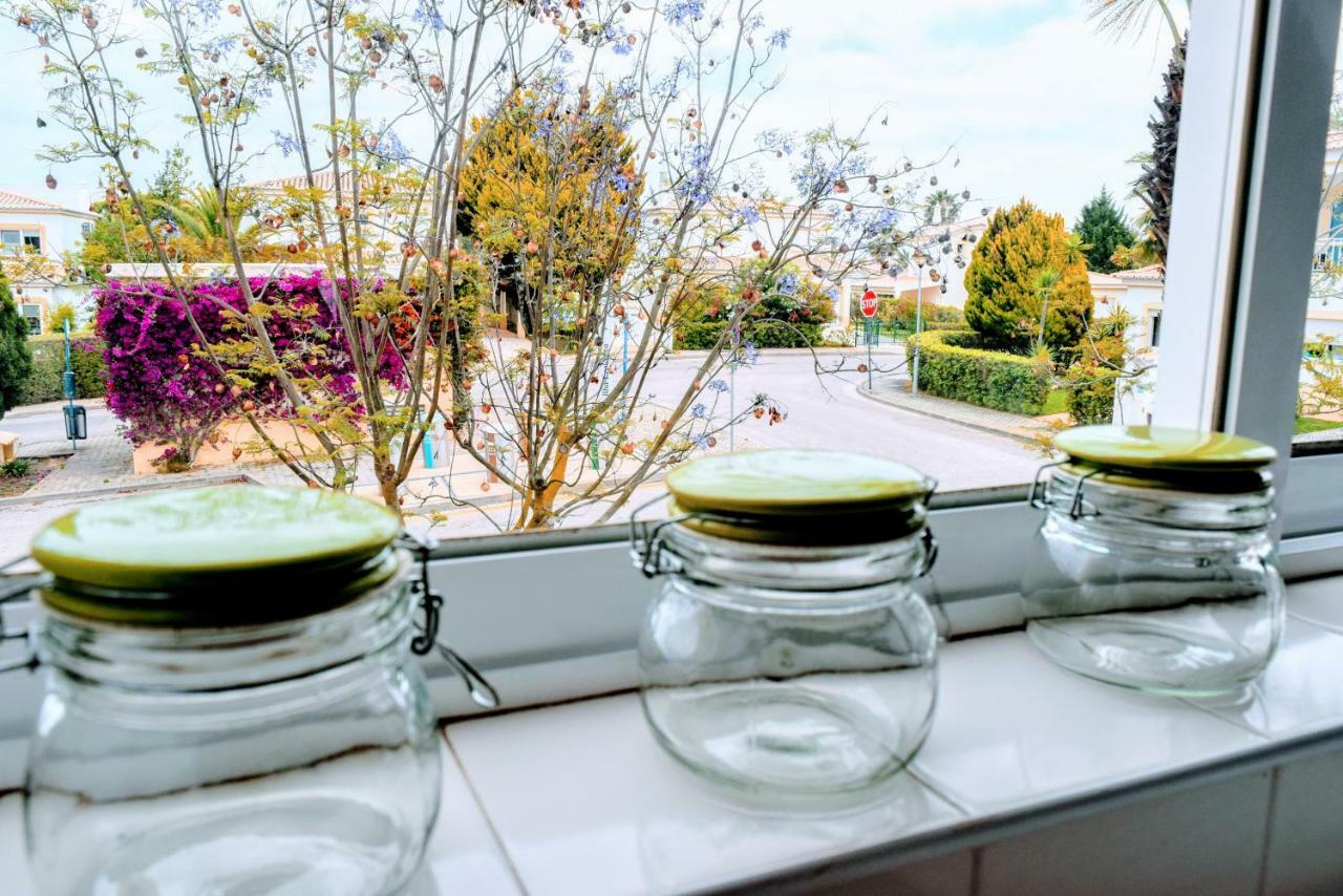 Cool Country Club Apt Portimao Apartment Luaran gambar